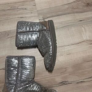 Silver Sequin Ugg Boots size 2